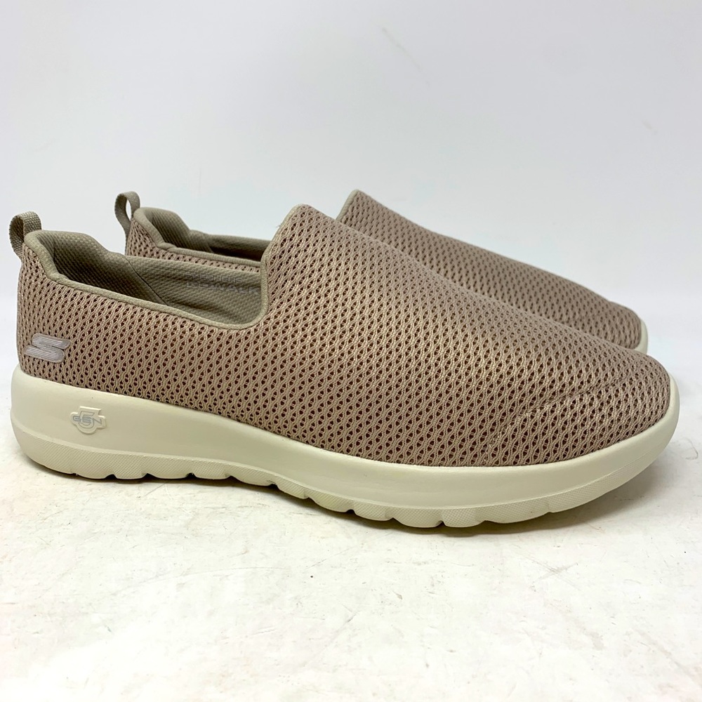 Skechers Goga Max Slip On Size 11